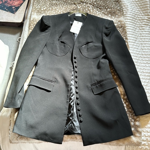 Maison femalien blazer with cut out details and buttons - Picture 1 of 6